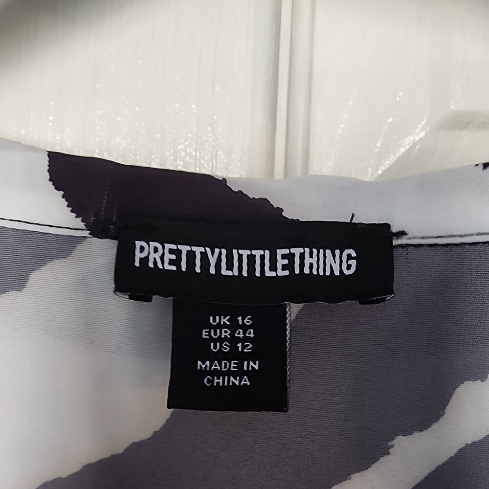 PrettyLittleThing Monochrome Zebra Print Blouse | Size 12 - Picture 3 of 5